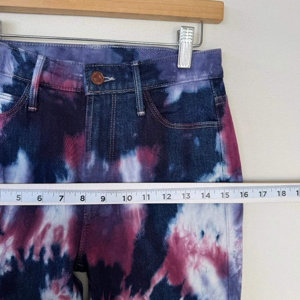MOTHER sample piece